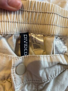Divided Light Beige Elastic Waist Cotton Cargo Pants sz 16